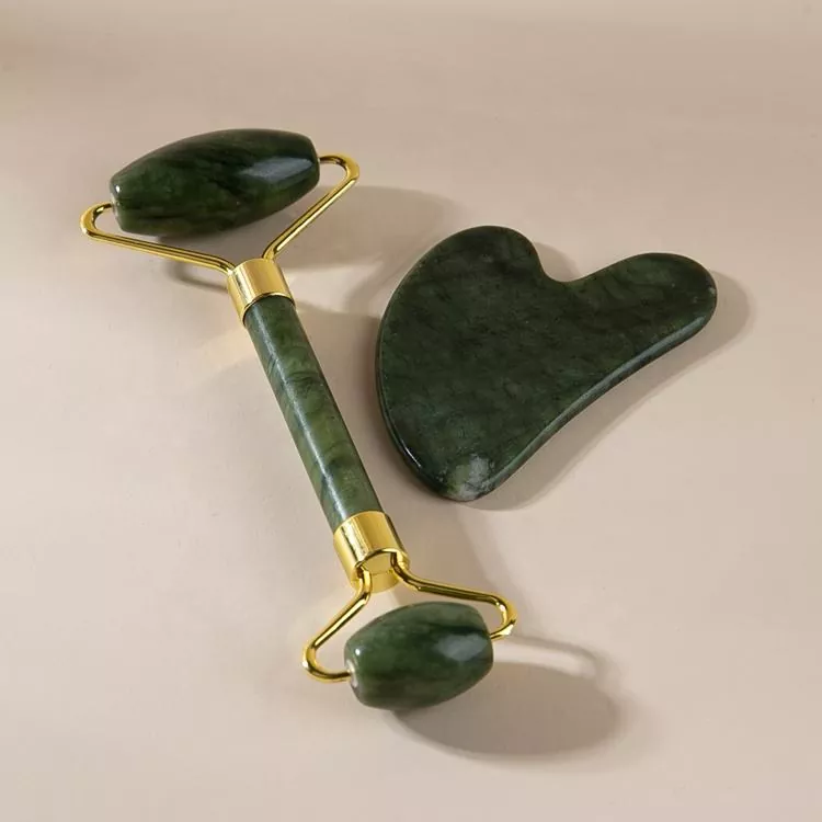 Egendefinert Jade Roller og Gua Sha Sett